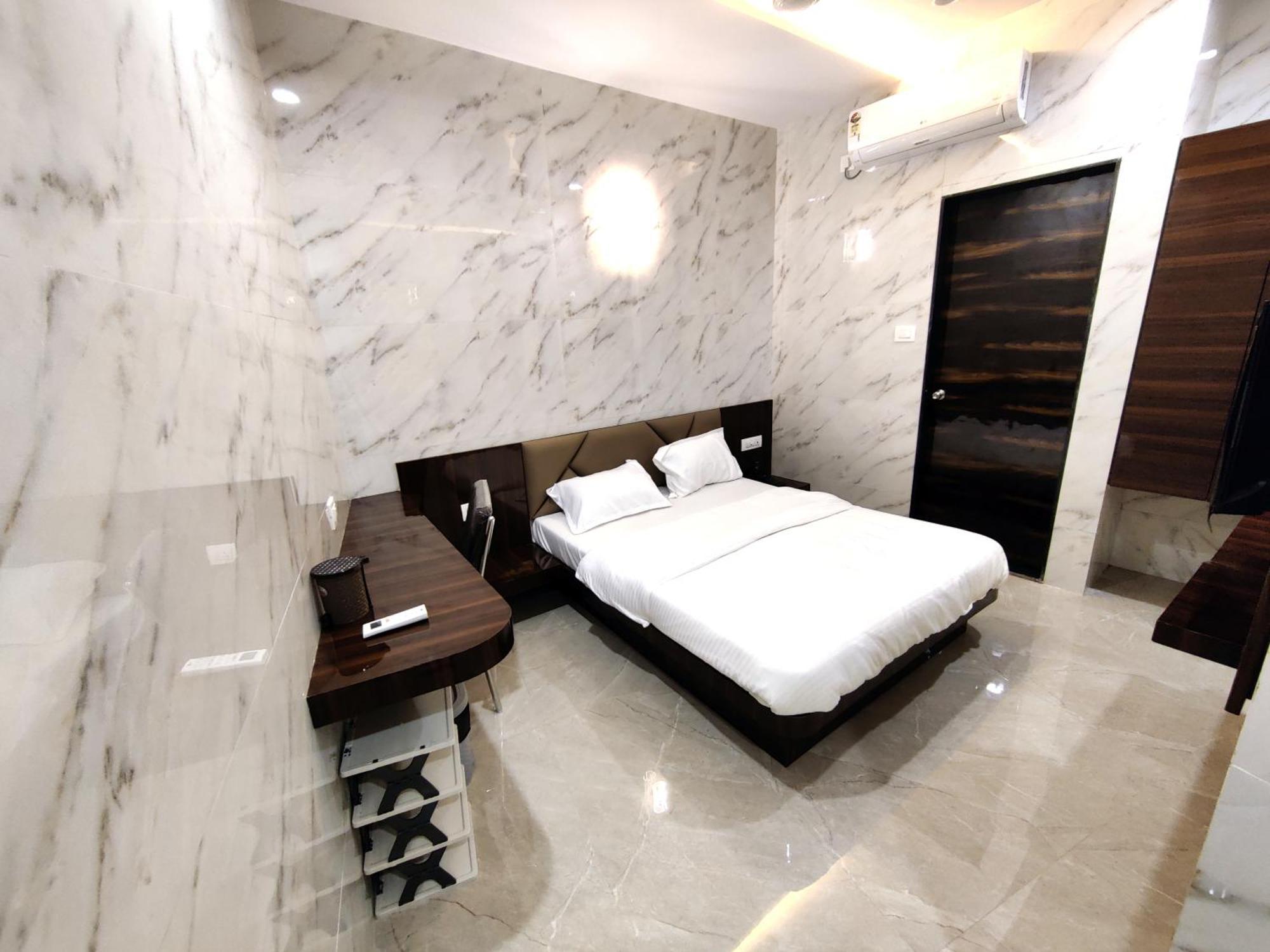 Hotel Comfy Inn Bombaj Exteriér fotografie