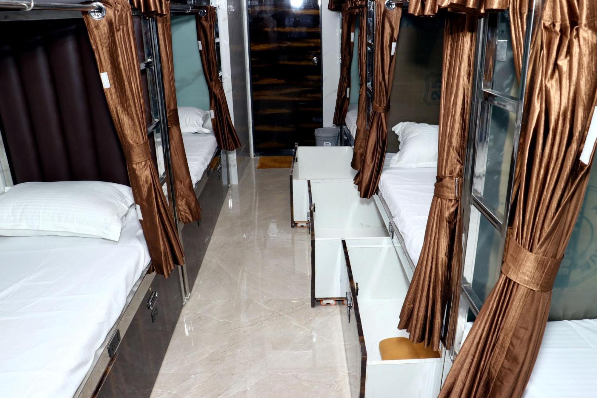 Hotel Comfy Inn Bombaj Exteriér fotografie